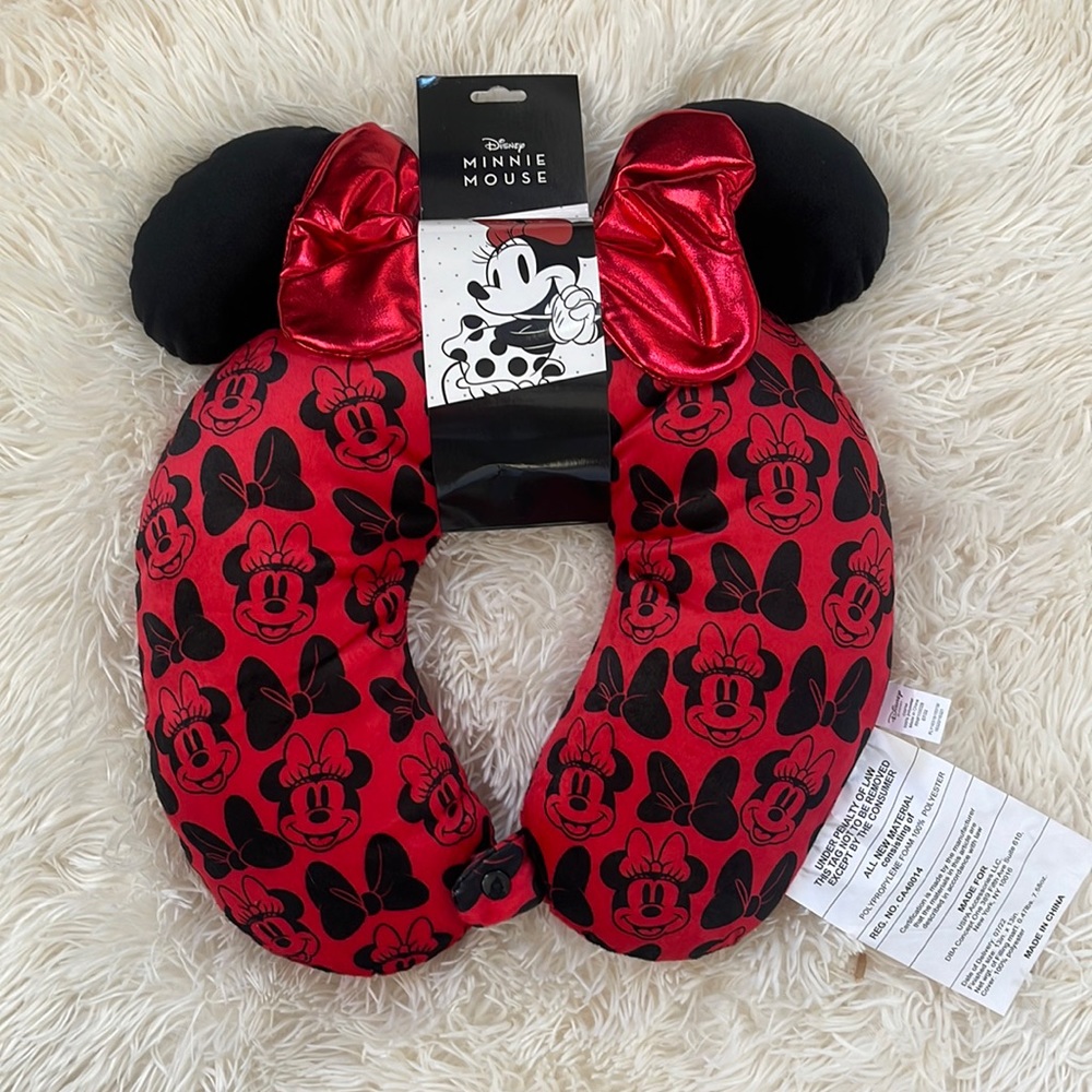 ❤️Disney❤️ Neck Pillow for traveling